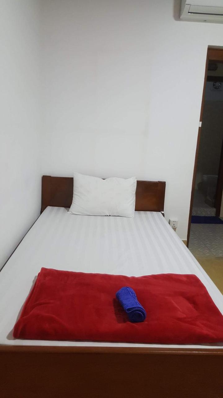 Alis' House Hostel Siem Reap Exterior photo